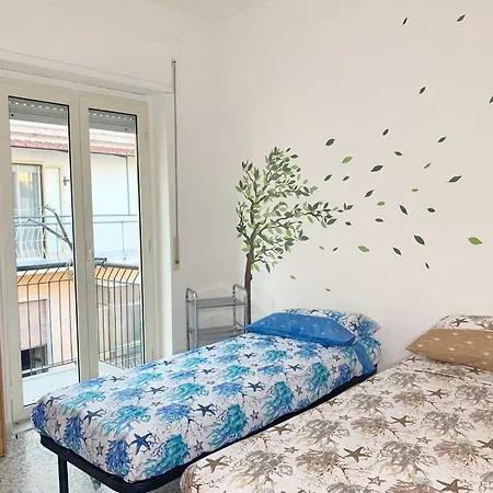 Casa Di Rino Lungomare Lega Navale Fronte Spiaggia 公寓 *